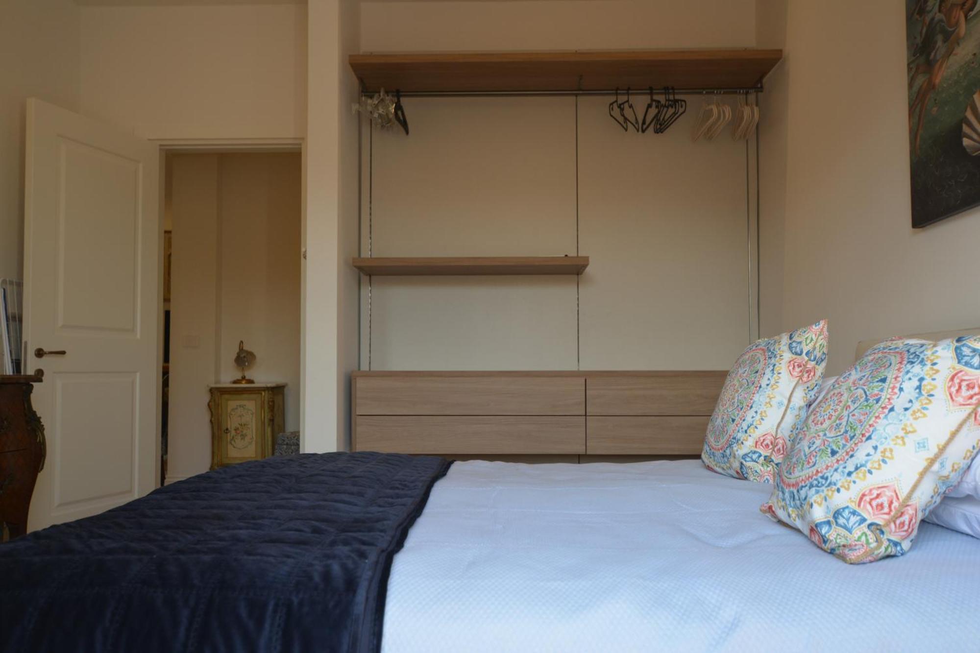 Servi Elegant With Terrace Firenze