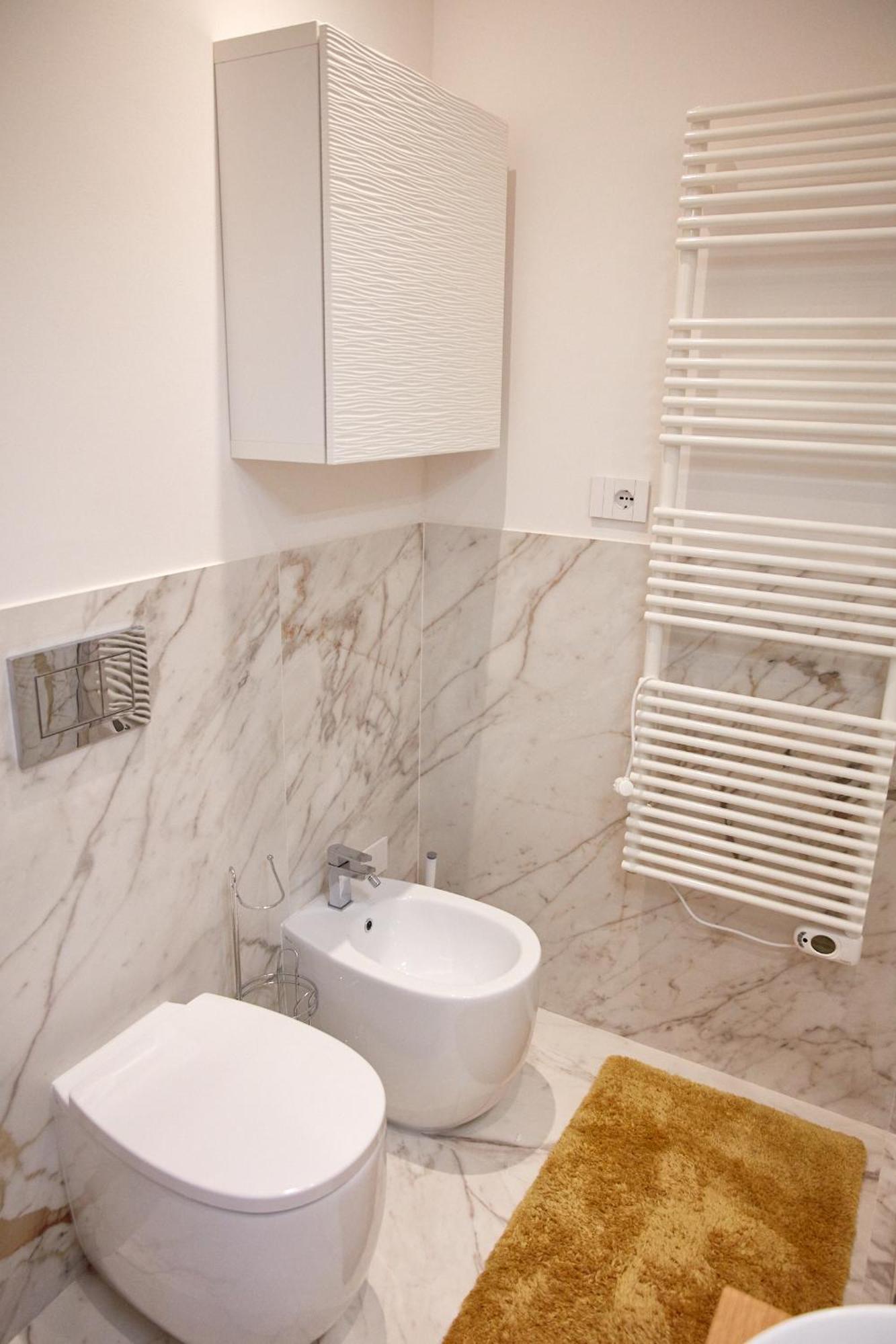 Servi Elegant With Terrace Appartamento